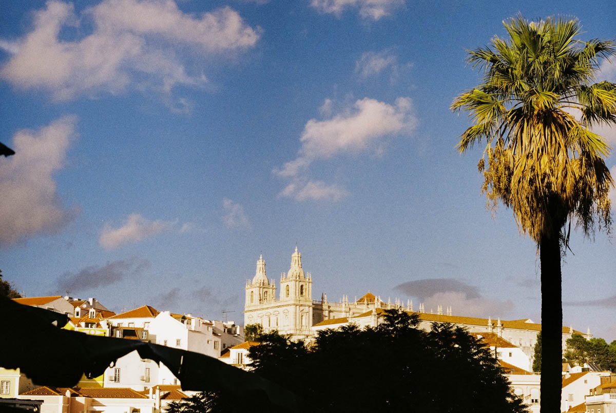 voyage-portugal-photo-argentique-lisbonne-eglise.jpg