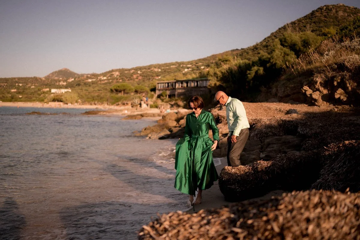 photographe-mariage-corse-couple-plage.jpg