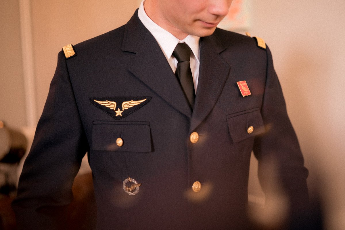 photographe-mariage-paca-preparatifs-militaire.jpg