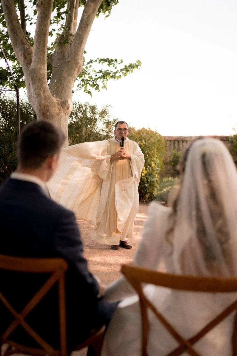 photographe-mariage-paca-ceremonie-diacre-religieux.jpg