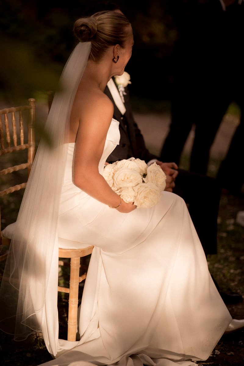 photographe-mariage-gard-elegant-ceremonie-laique-lumiere.jpg