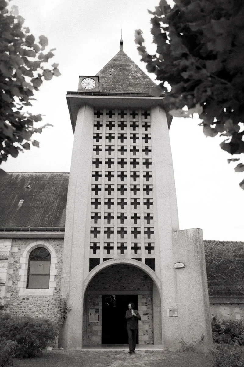 photographe-mariage-normandie-eglise-noir-blanc.jpg