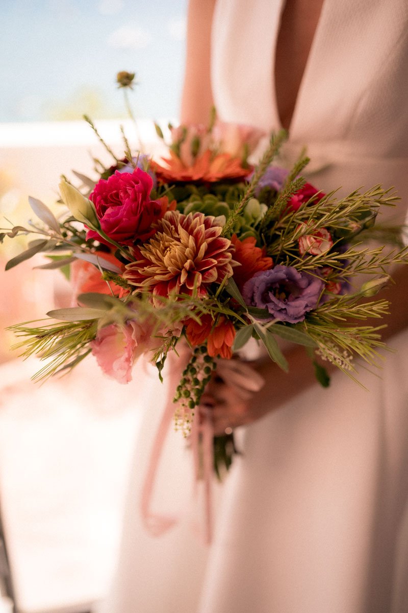 photographe-var-mariage-bouquet-mariee.jpg