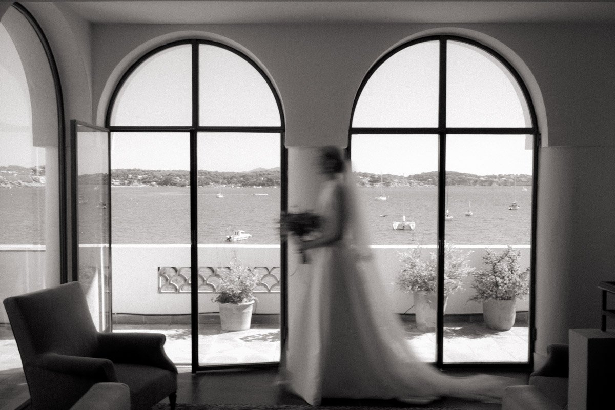 photographe-var-mariage-mariee-noir-blanc.jpg