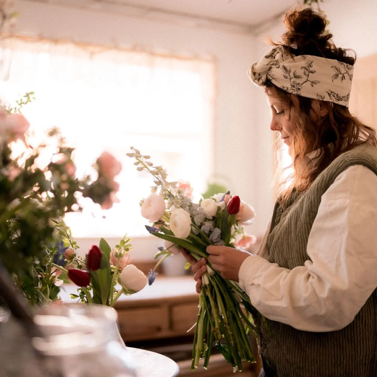 Encore une belle ann&eacute;e qui se profile pour @latelierfleuri05 On va essayer de faire des photos de toutes les &eacute;tapes de leur ann&eacute;e, de la plantation &agrave; la pr&eacute;paration de vos mariage, en passant par la r&eacute;colte. 
