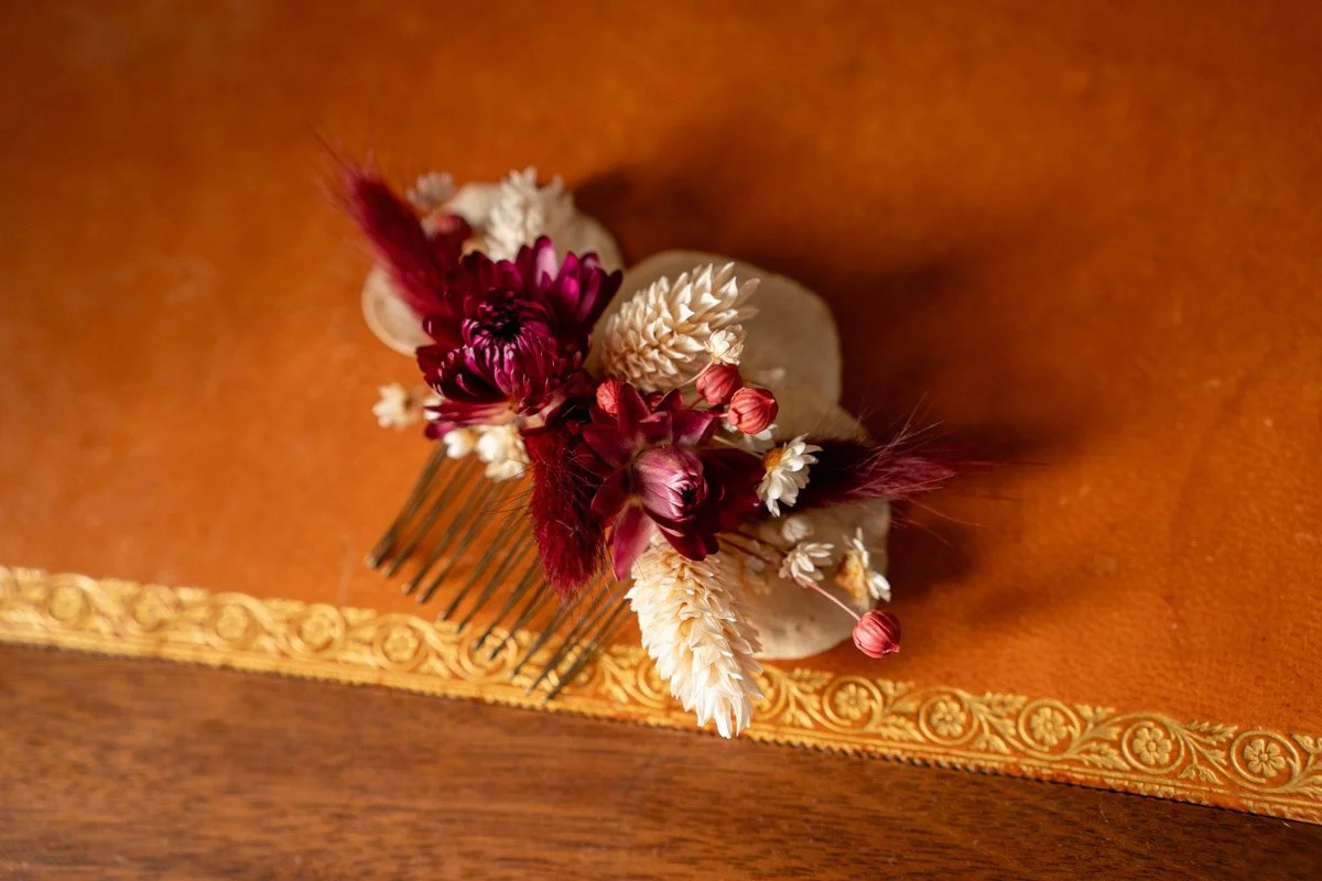 accessoires-mariage-peigne-fleurs-sechees-personnalise.jpg