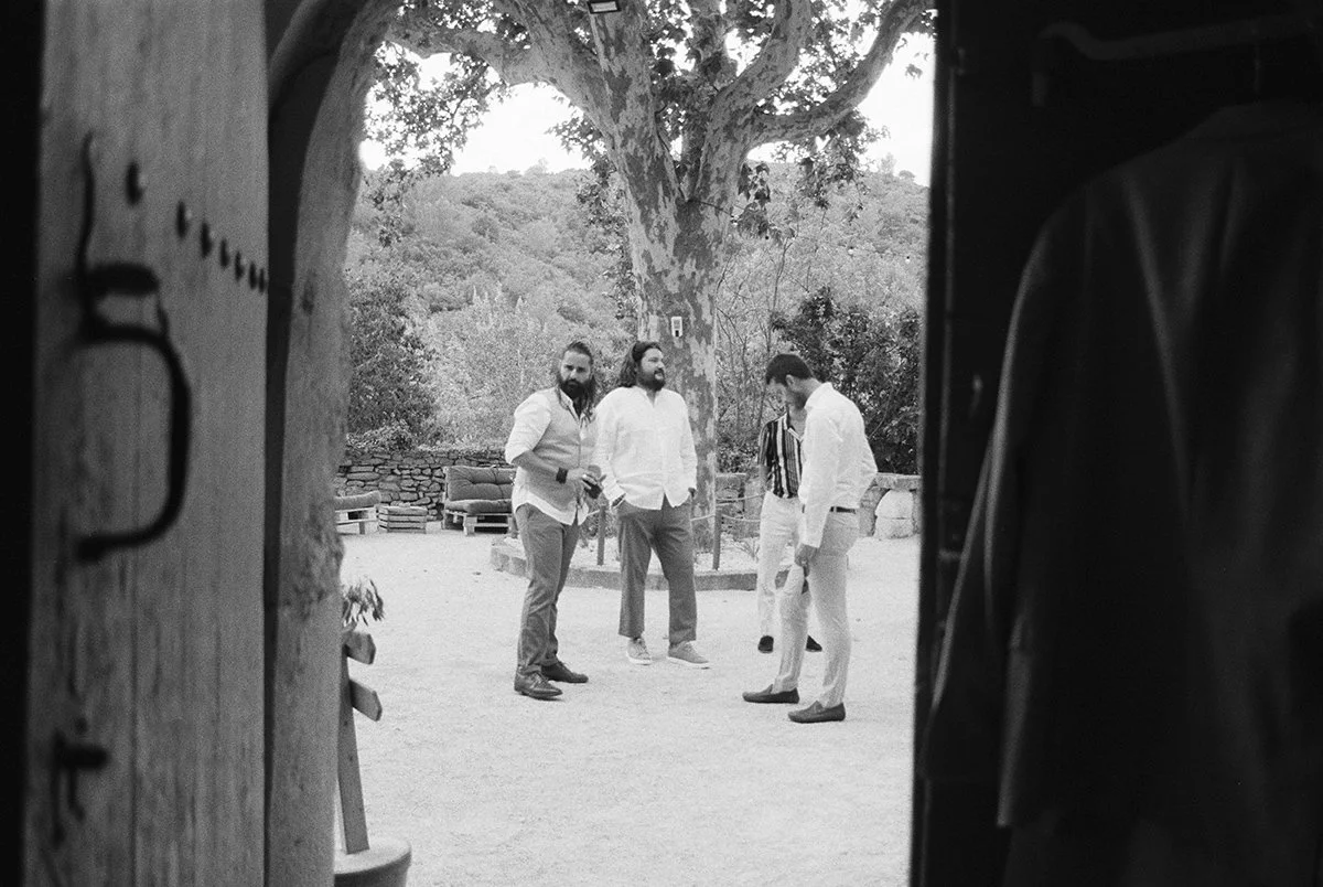 photographe-mariage-hautes-alpes-pellicule-argentique-noir-blanc.jpg