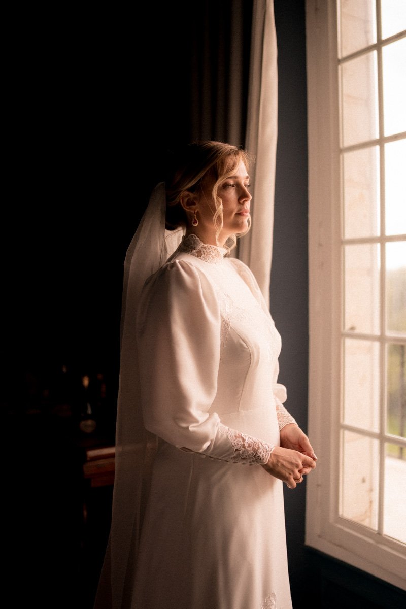 photographe-mariage-hautes-alpes-portrait-peinture.jpg