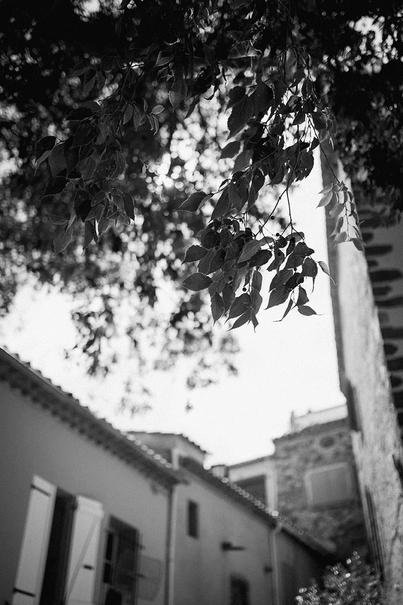 photographe-mariage-grimaud-rue-village.jpg