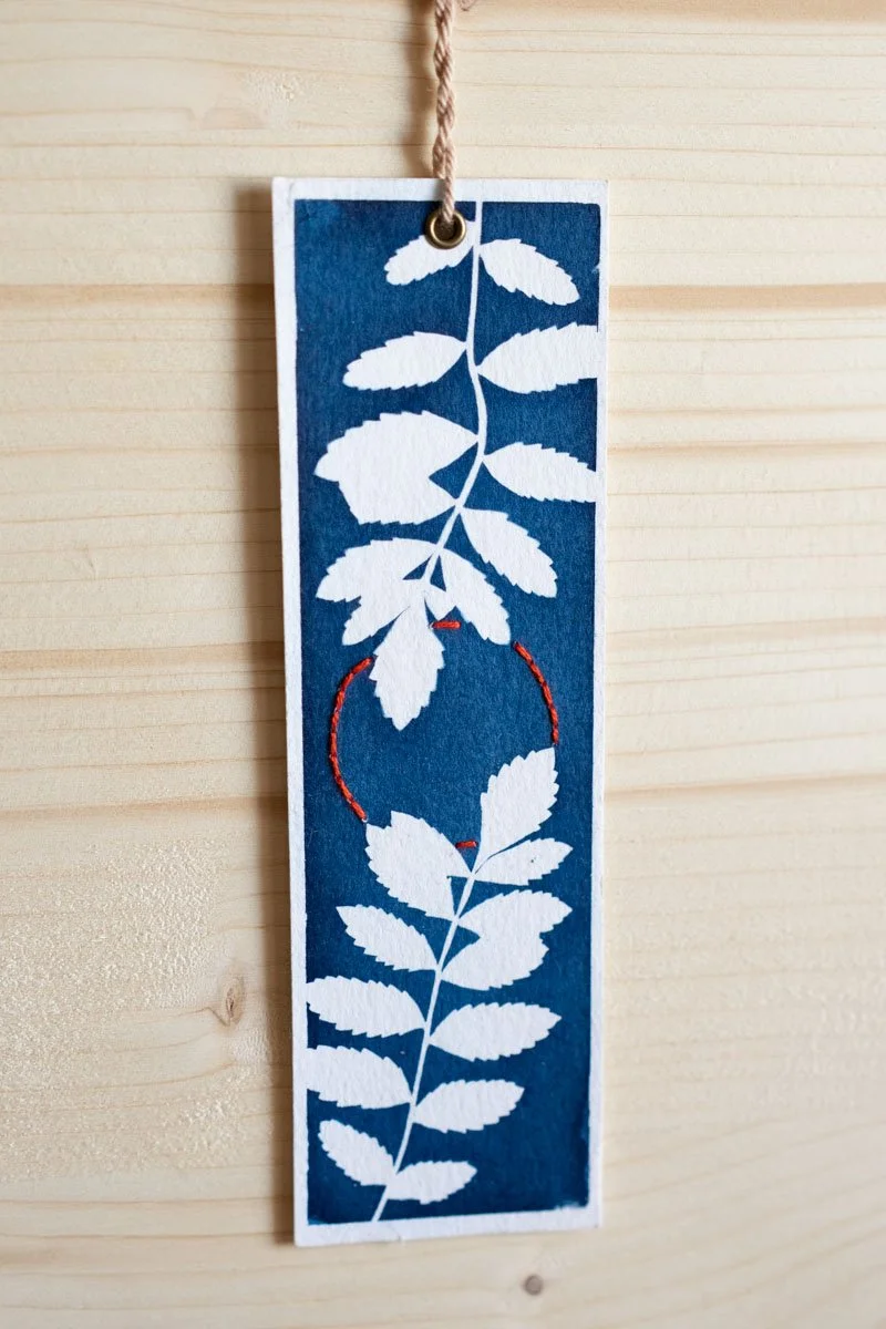 cyanotype-vegetal-marque-page-original.jpg
