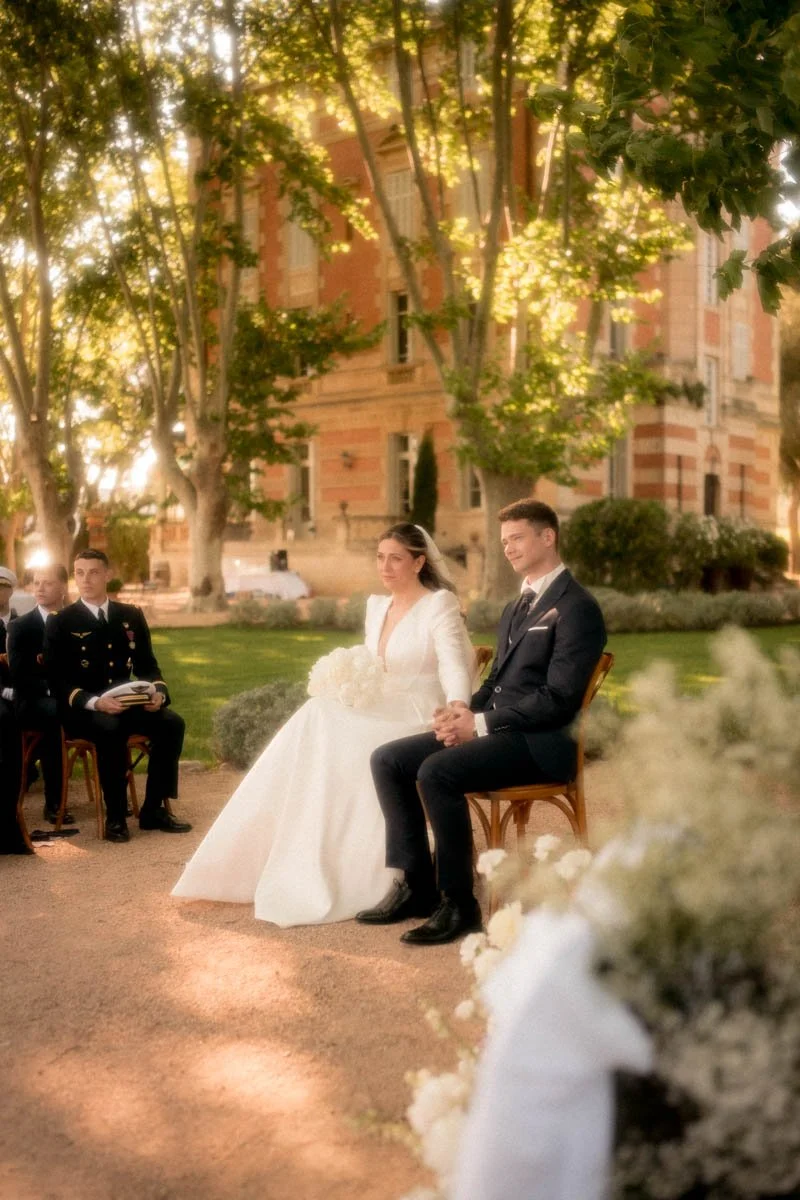photographe-mariage-hautes-alpes-ceremonie-laique-exterieur.jpg
