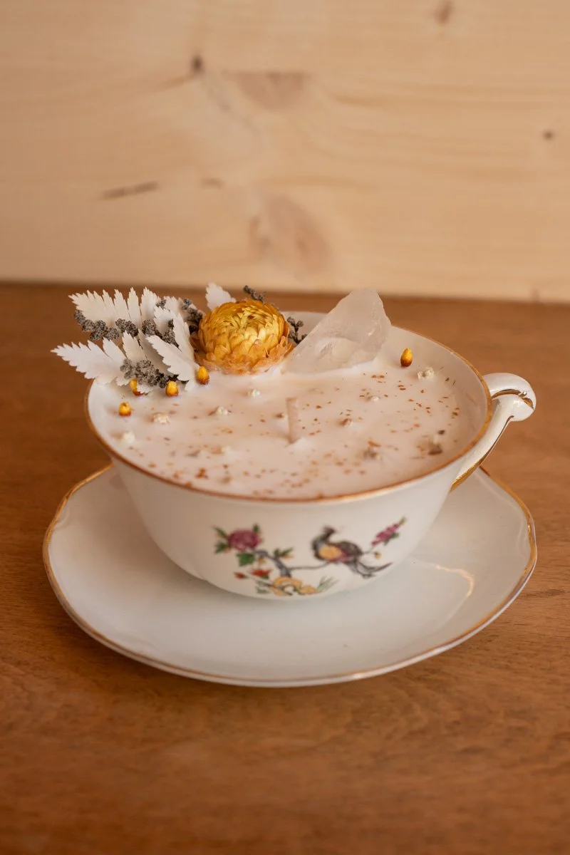 Bougie tasse vintage fleurie parfum Citronnelle