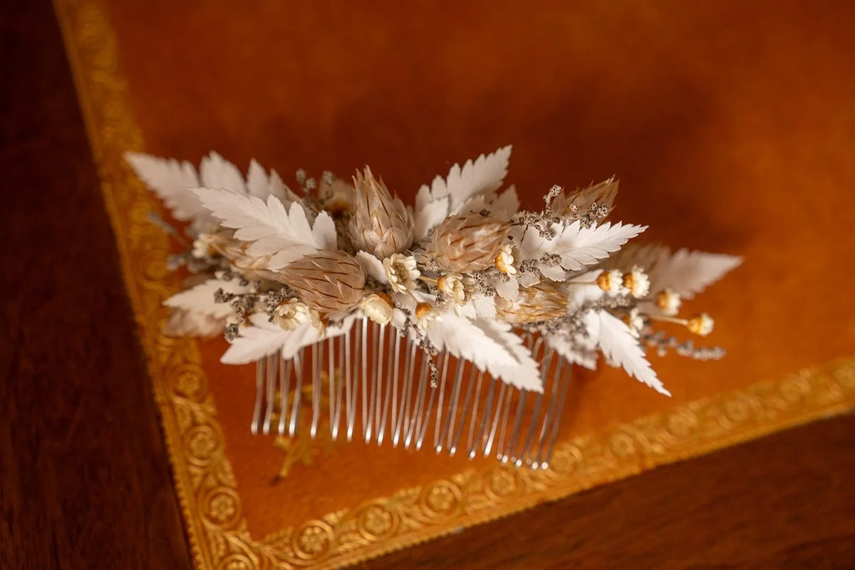 accessoires-mariage-fleurs-sechees-peigne-.jpg