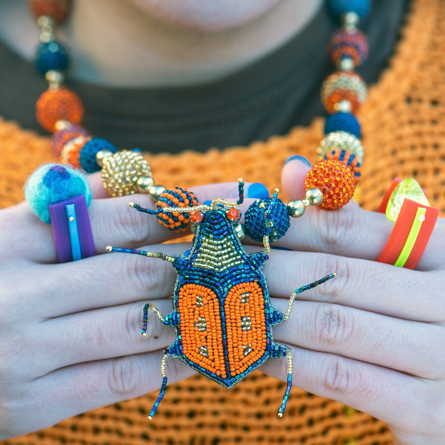 A rare blue, orange and gold beetle only found in the town of Berwick Upon Tweed. 🪲 🐞 

#bariberwick #beetlenecklace #bugnecklace #beadedjewelry_of_insta #originalideas #handbeadedjewelry #orangenecklace #orangeandblue #originaljewelry #creepycrawl