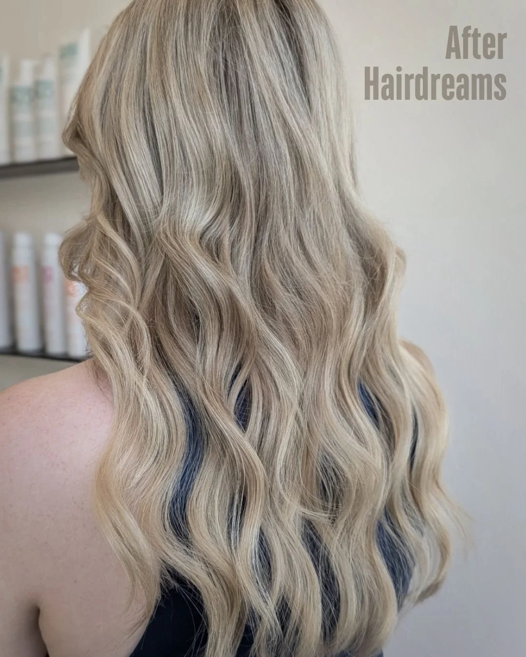 📍The Beach(es) | Toronto
Cut & Extensions by @kkuyt_stylist | Creative Director | Extension Expert @hairdreamsofficial
Colour by @hairbynathanielqu | Master Stylist | Natural & Rich Colour Specialist
•
•
•
•
•
#high