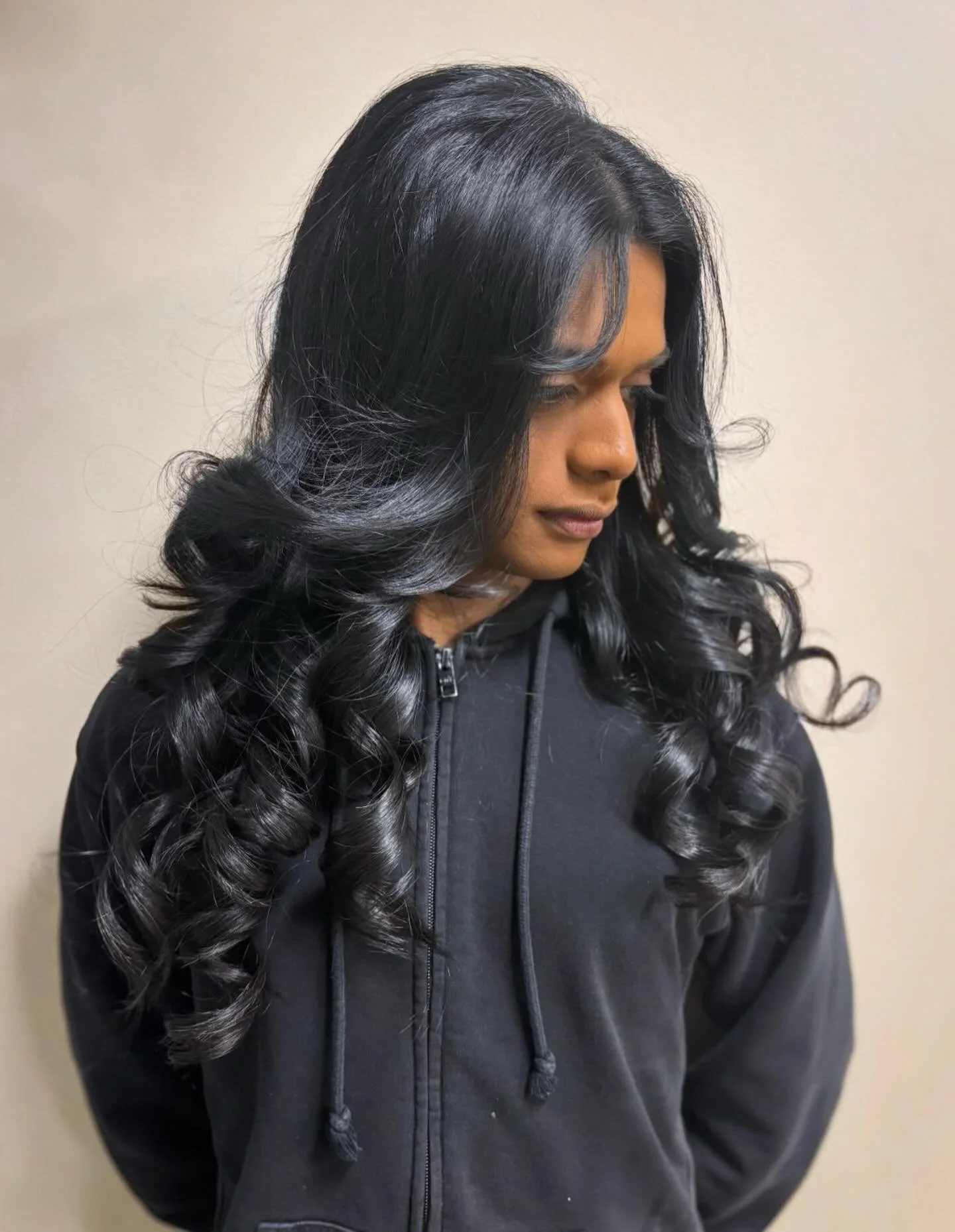 📍Ossington
Cut &amp; Style by @whodidyourhairgurl | Apprentice
.
.
.
#torontosalon #torontohair #torontohairsalon #westqueenwest #dundaswest