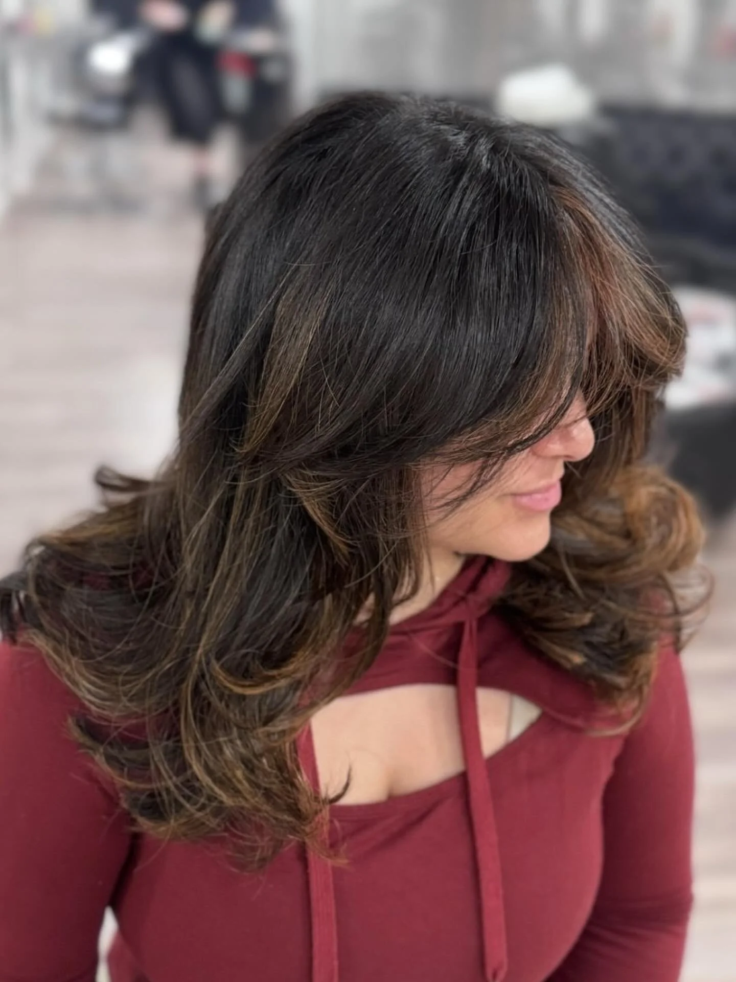 📍Ossington Avenue
Parlour Faceframing Highlights by @hairbymeladee | Master Stylist | Educator
.
.
.
#faceframehighlights #torontosalon #torontohair #torontocolourist #torontohairsalon