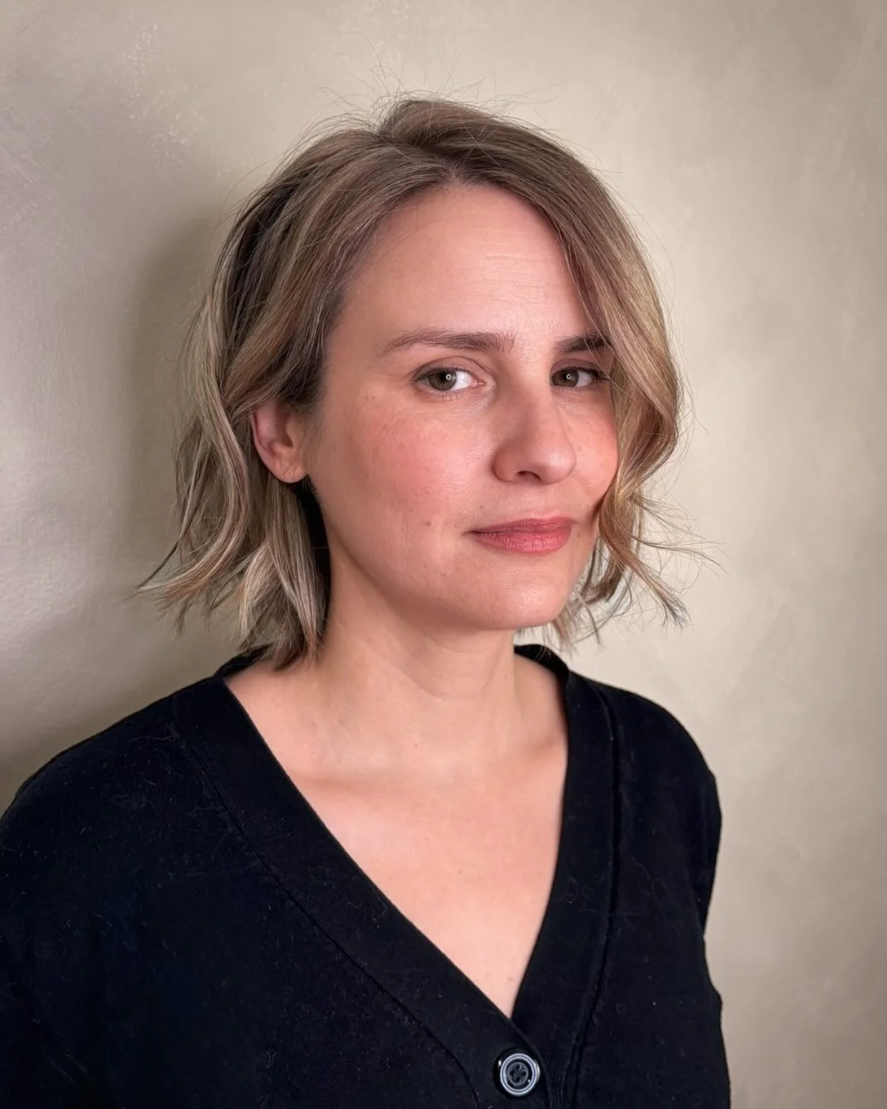 📍Ossington Avenue.
Cut and Highlights by @johnnyryanhair | Master Stylist | Short to Medium Length Specialist
.
.
.
#torontoblonde #torontocolourist #torontohairsalon #torontosalon