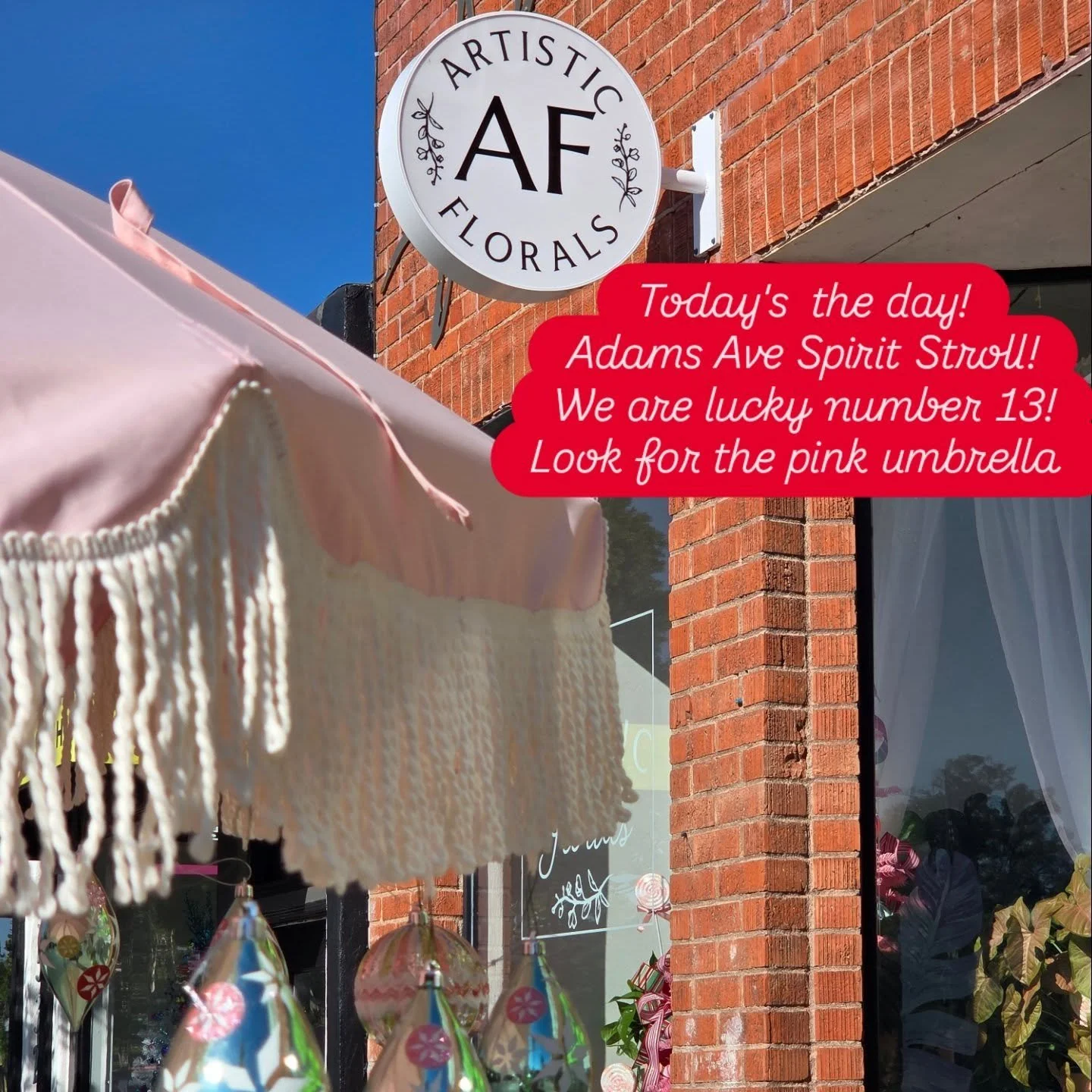 Today is the big day!  Spirit Stroll on Adams Ave!  Come out and support your local small businesses, grab a bite at a local restaurant, people watch... whatever your jam is, just get out there!
@adamsavesd