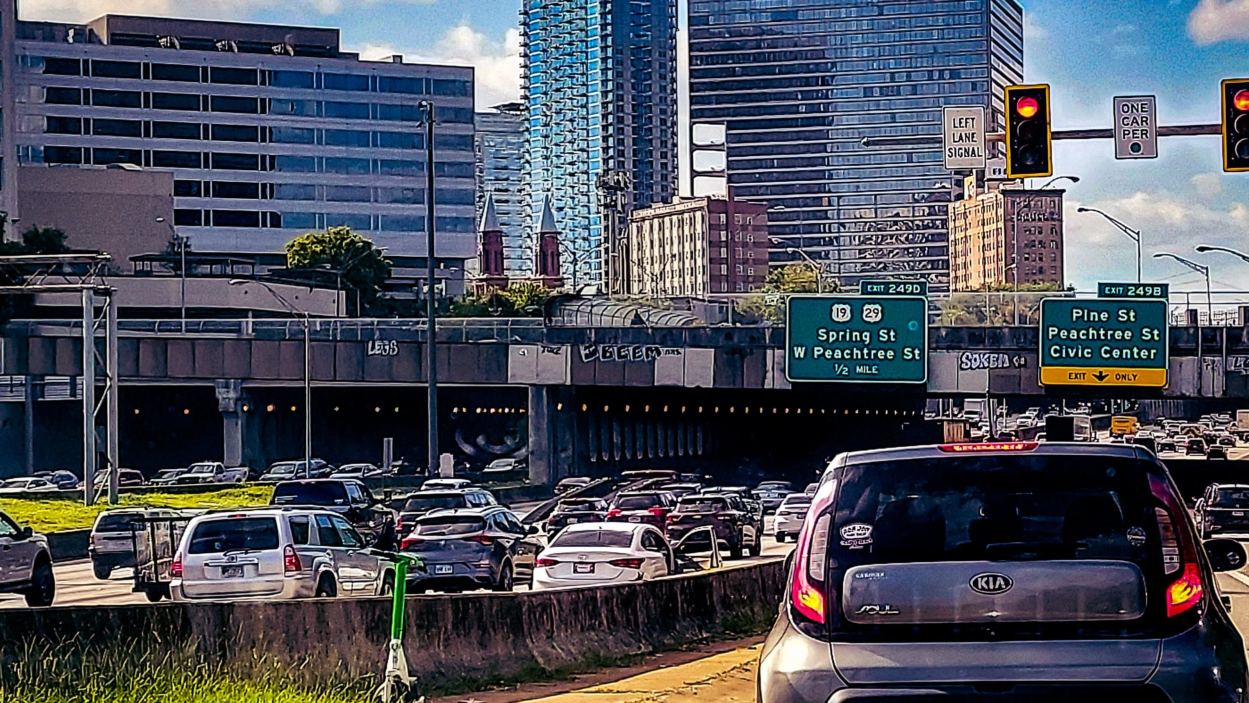 Spring St W Peachtree St (2023)