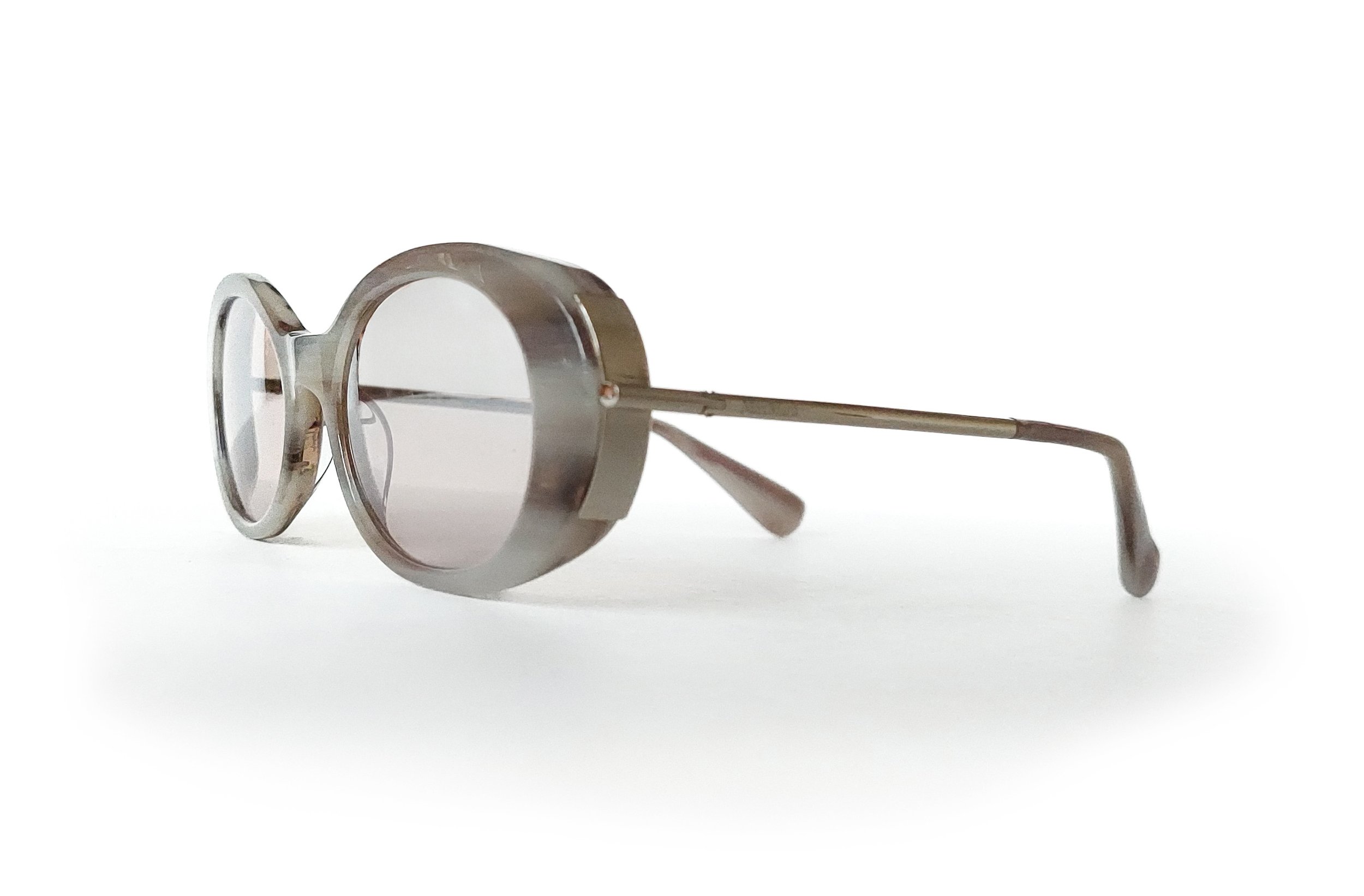 2612_Sunglasses_2_White Background.jpg