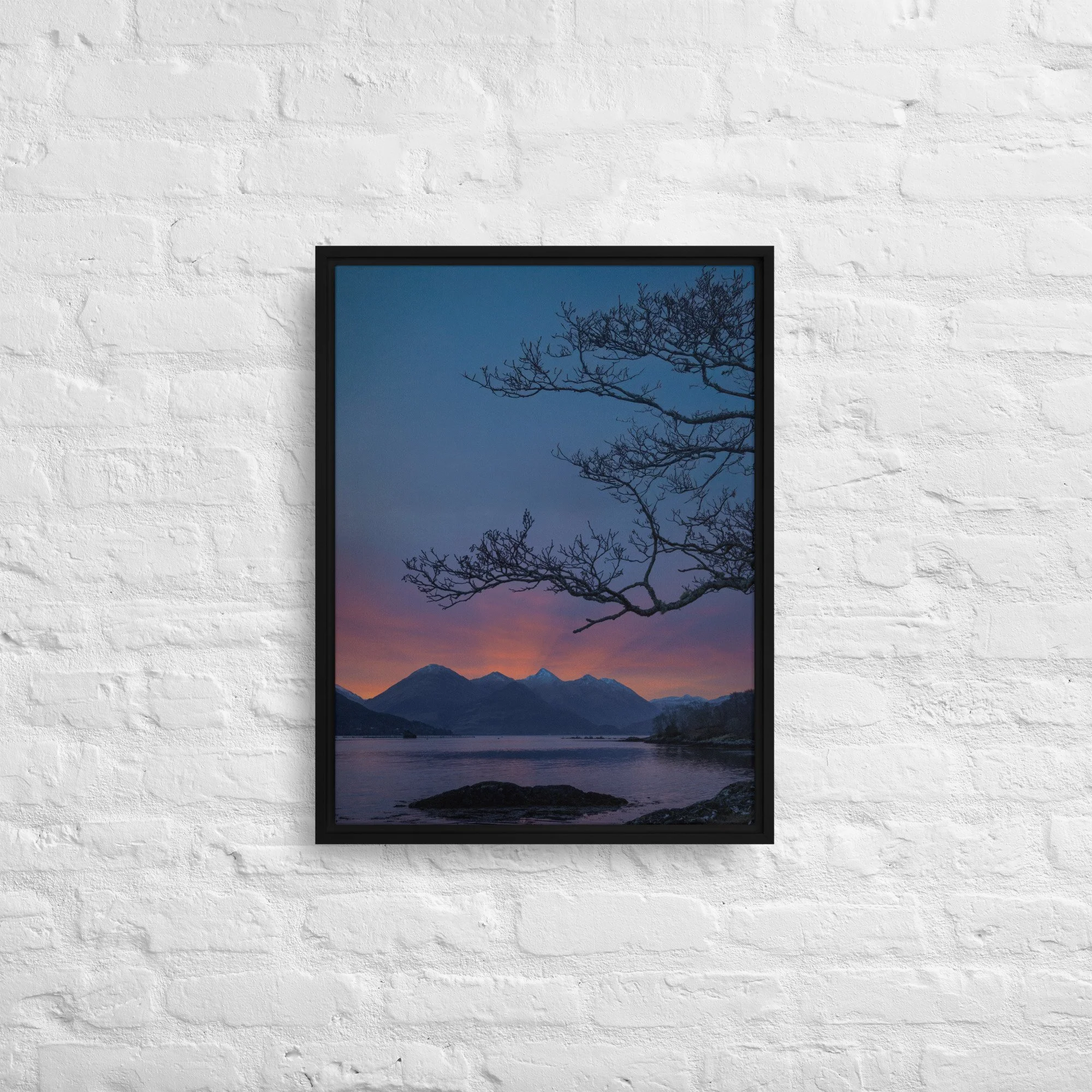 framed-canvas-(in)-black-18x24-front-68a8c49e0bbfe.jpg