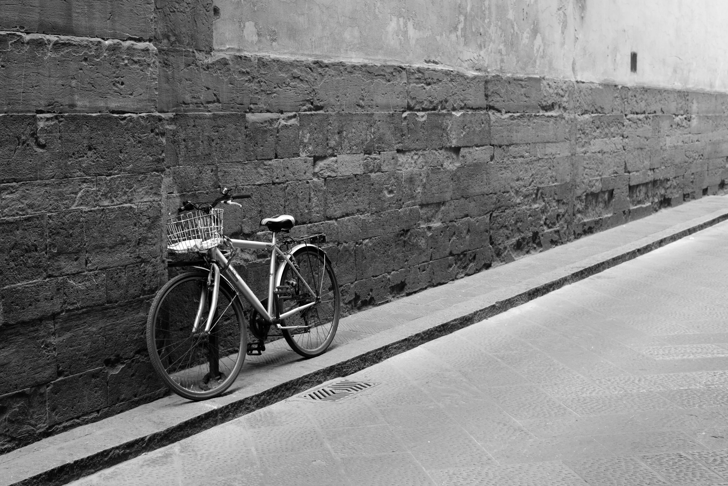 bike bw.jpg