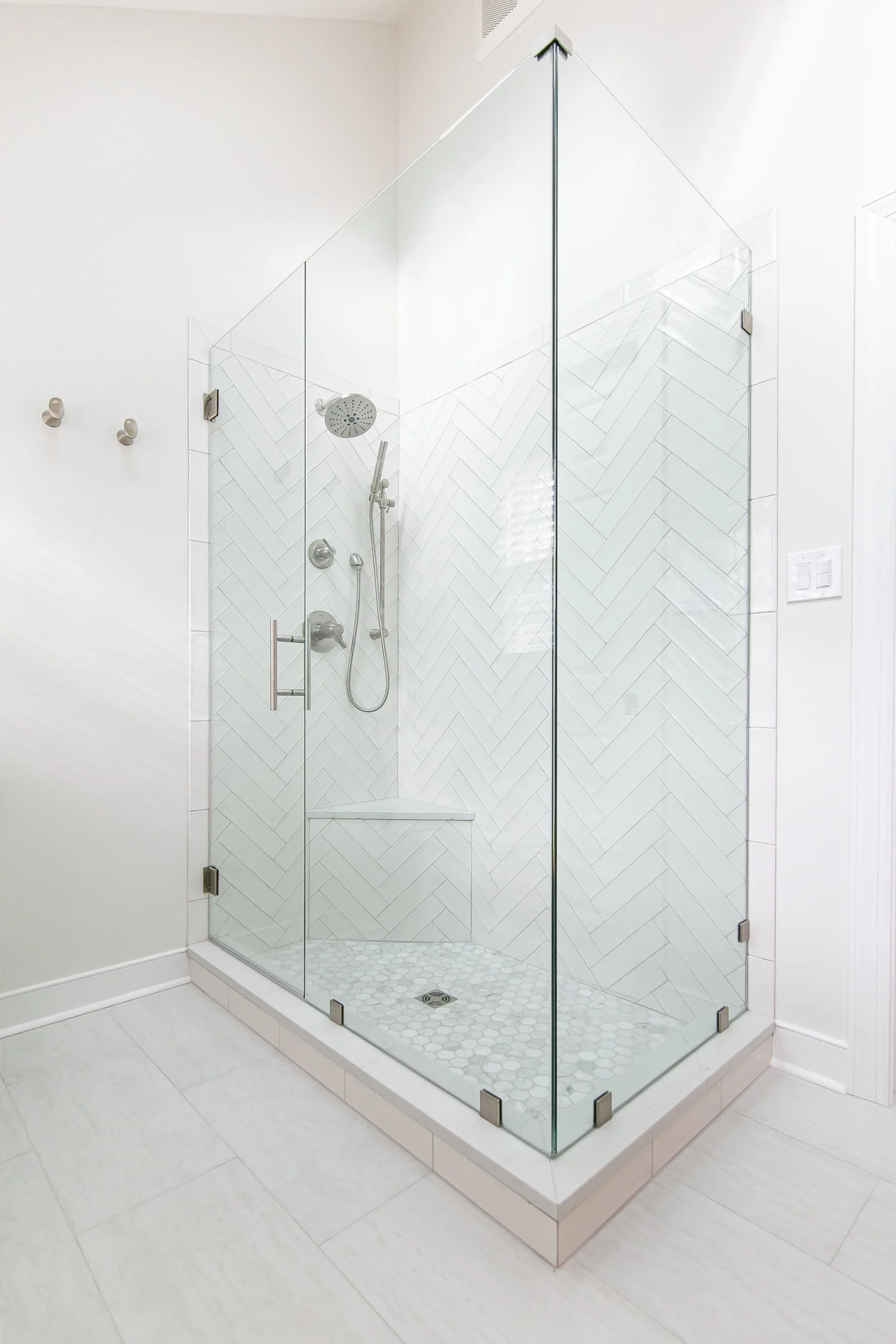 Windsor Forest Williamsburg Virginia bathroom remodeling project completed by VanFleet Homes, photo 7