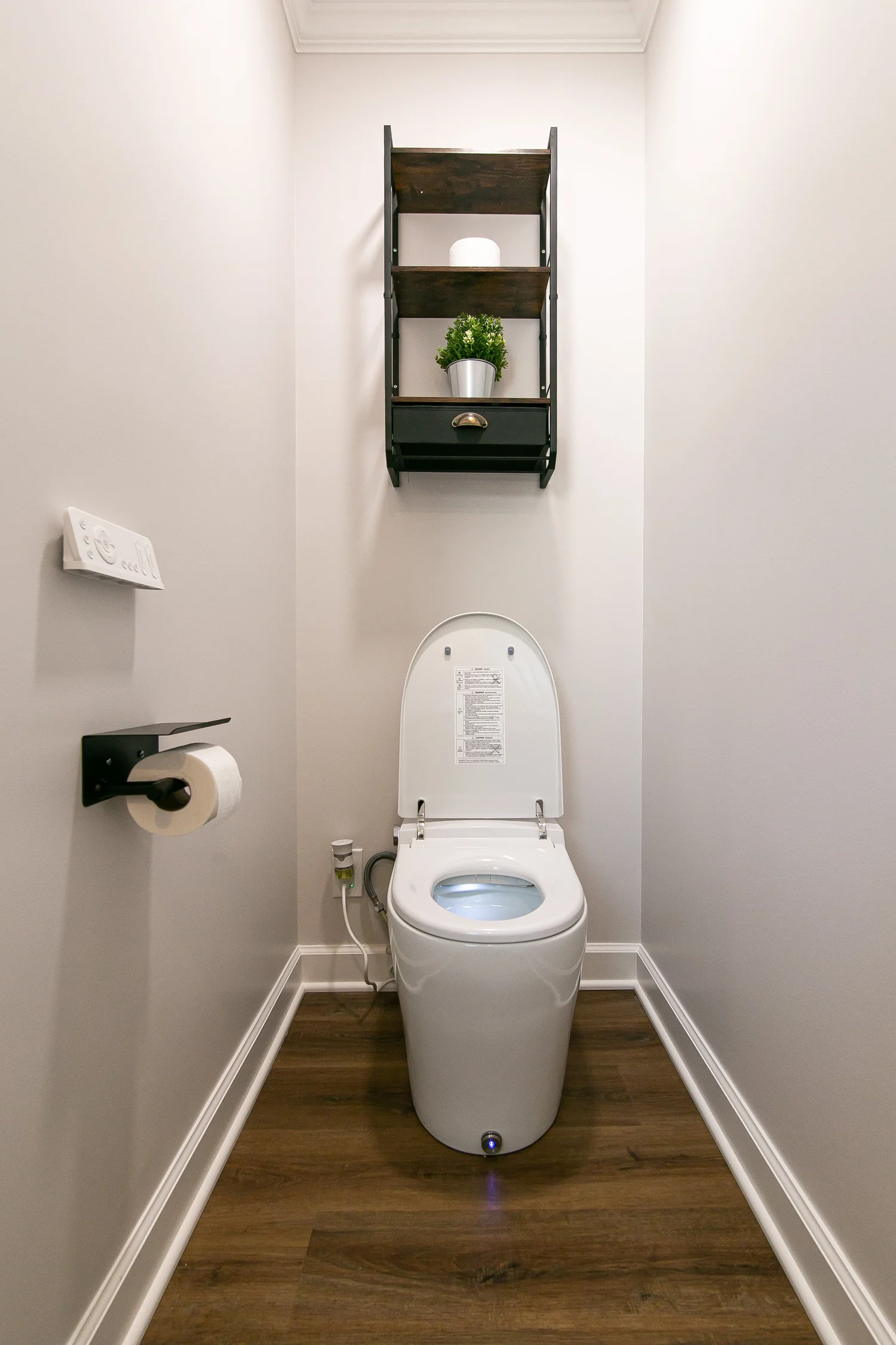 Scotts Pond Williamsburg Virginia bathroom remodeling project completed by VanFleet Homes, photo 24