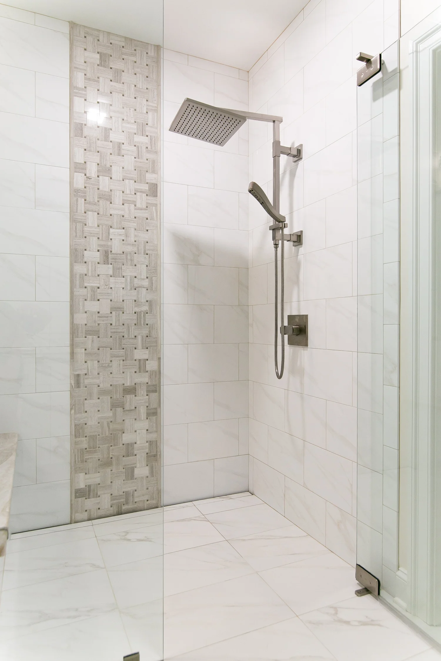 Fords Colony Williamsburg Virginia bathroom remodeling project completed by VanFleet Homes, photo 27