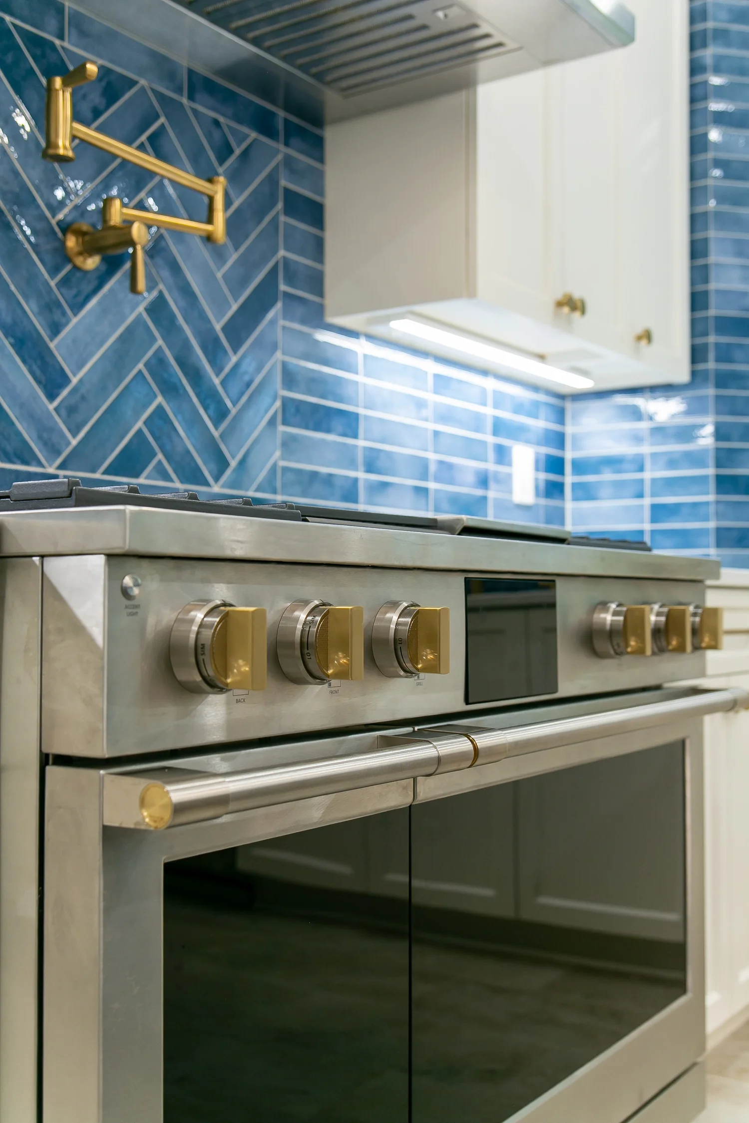 Fords Colony Kitchen Remodel kitchen remodeling project completed by VanFleet Homes, photo 24
