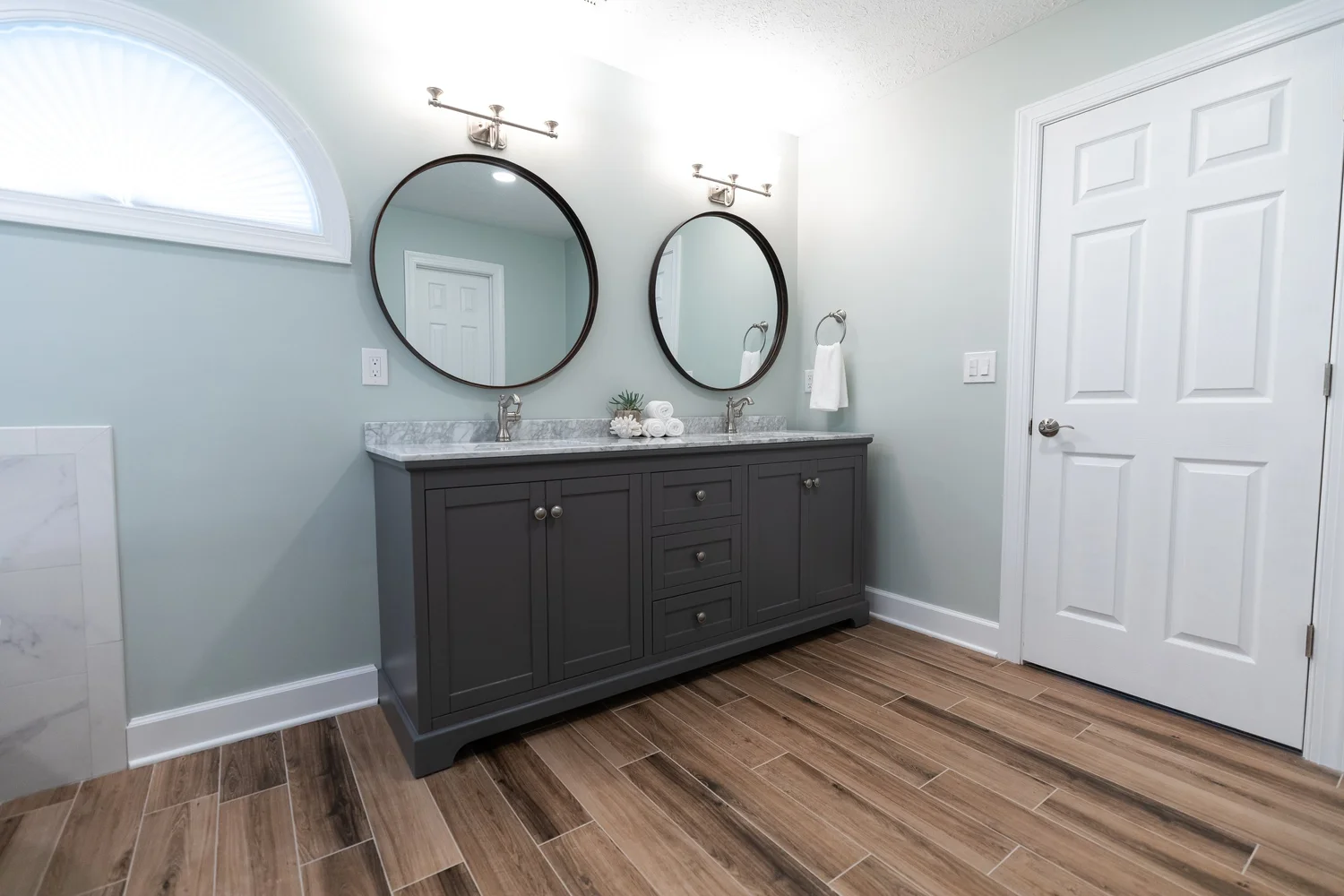 Kiln Creek Yorktown Virginia bathroom remodeling project completed by VanFleet Homes, photo 19
