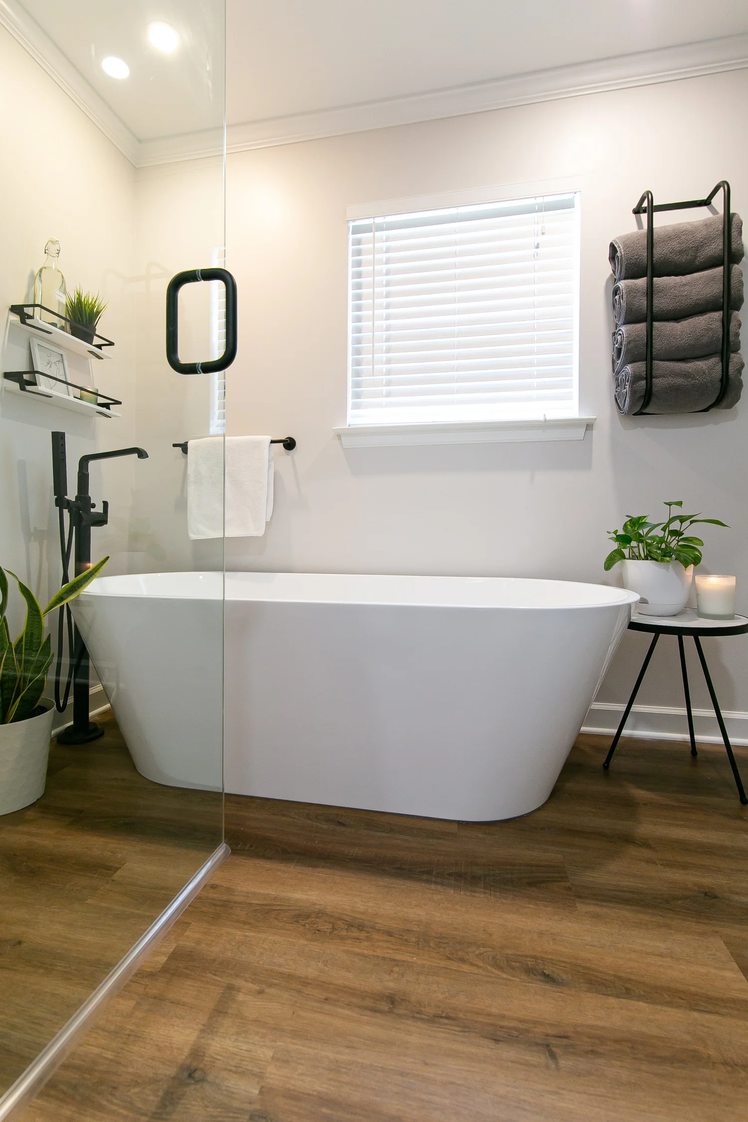 Scotts Pond Williamsburg Virginia bathroom remodeling project completed by VanFleet Homes, photo 41