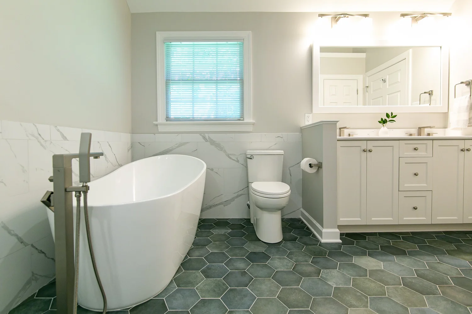 Powhatan Williamsburg Virginia bathroom remodeling project completed by VanFleet Homes, photo 15
