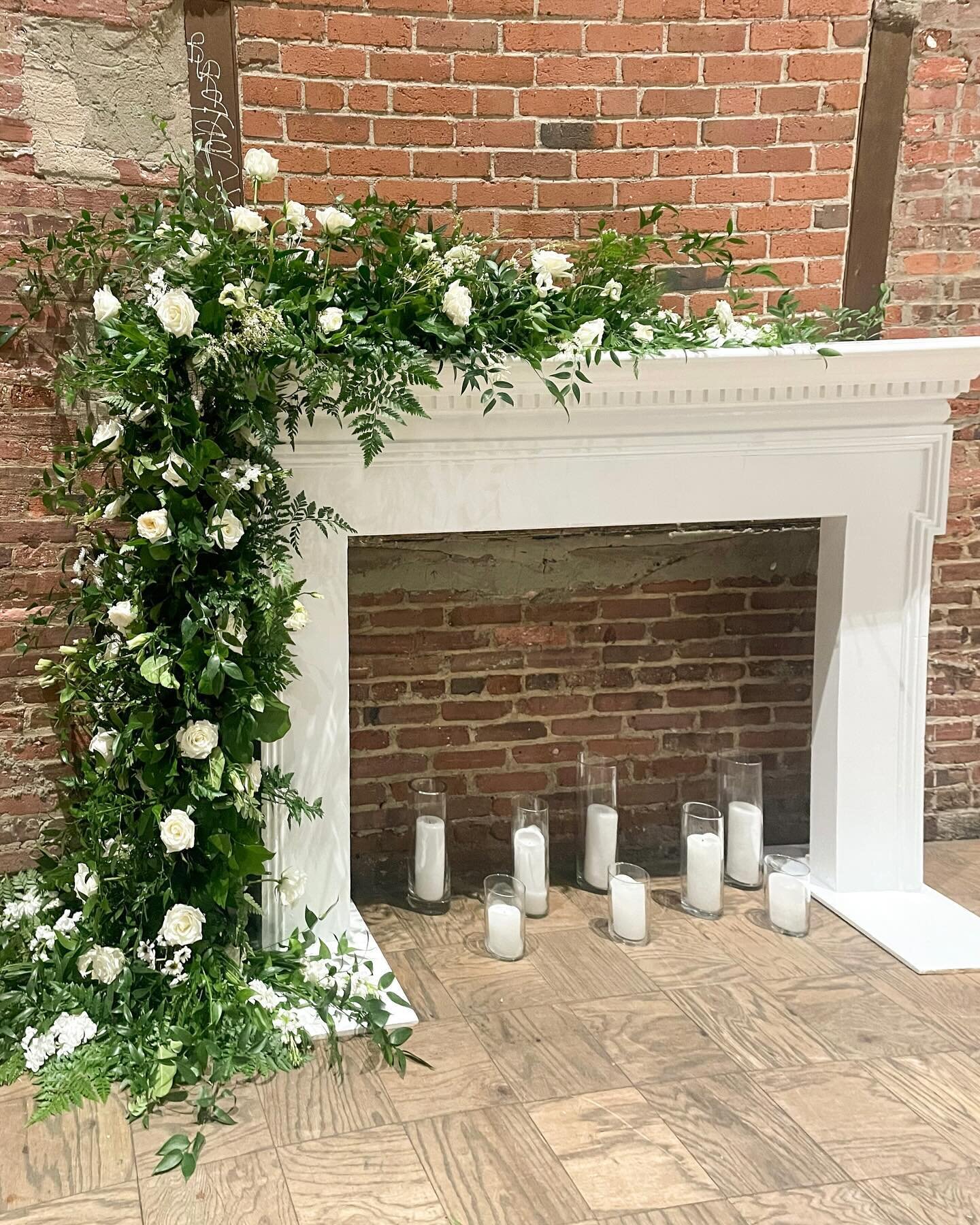 We were lucky enough to not only coordinate, but to also created this mantle installation for Jeana &amp; Dom&rsquo;s wedding day this past weekend. Their day was nothing short of unbelievable and we couldn&rsquo;t be more thankful to have been a par