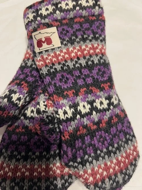 Onyx pucker up pattern.jpg