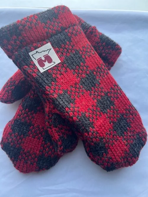 Red Plaid mitten.jpg