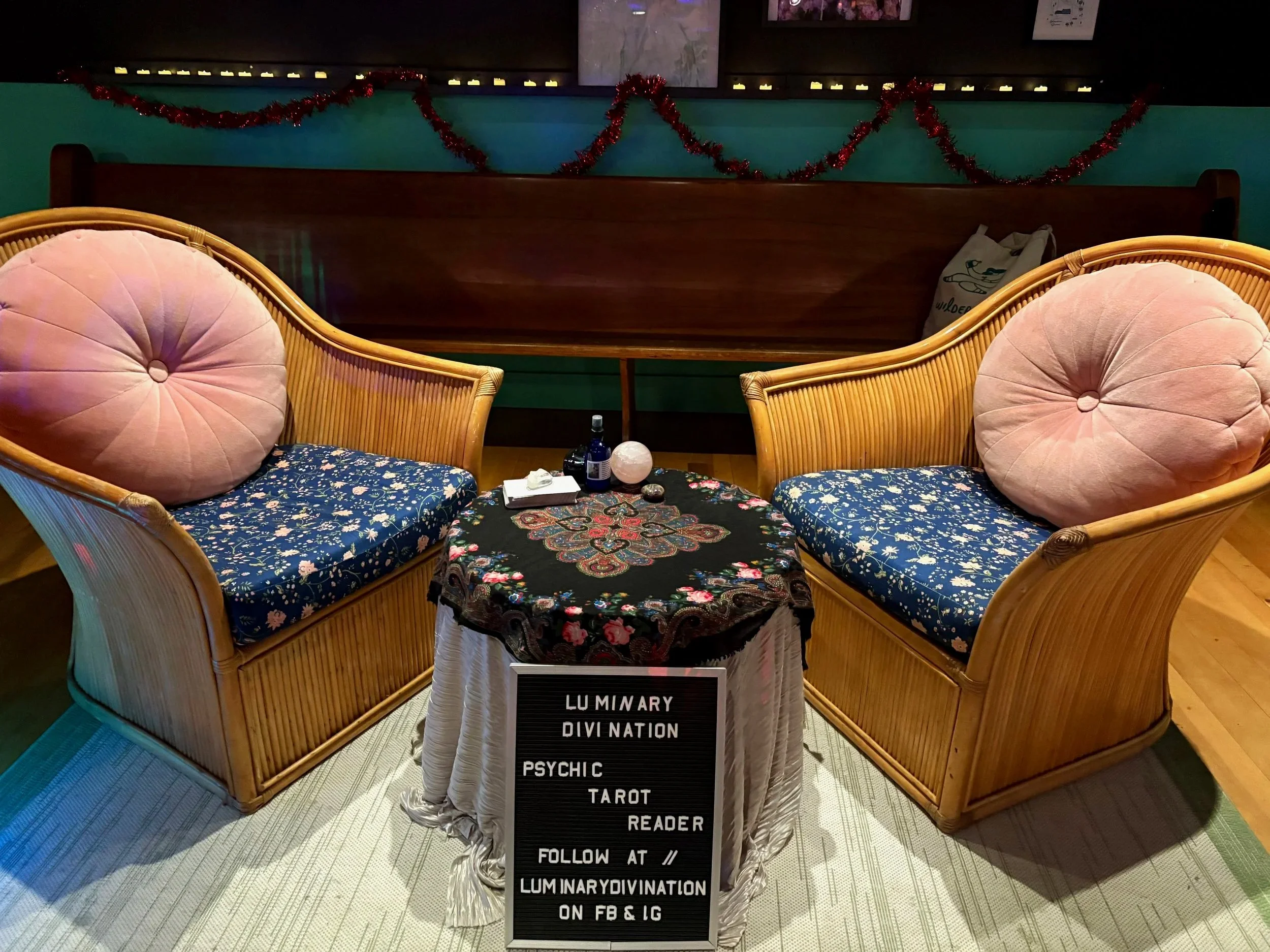 Reading chair and table set