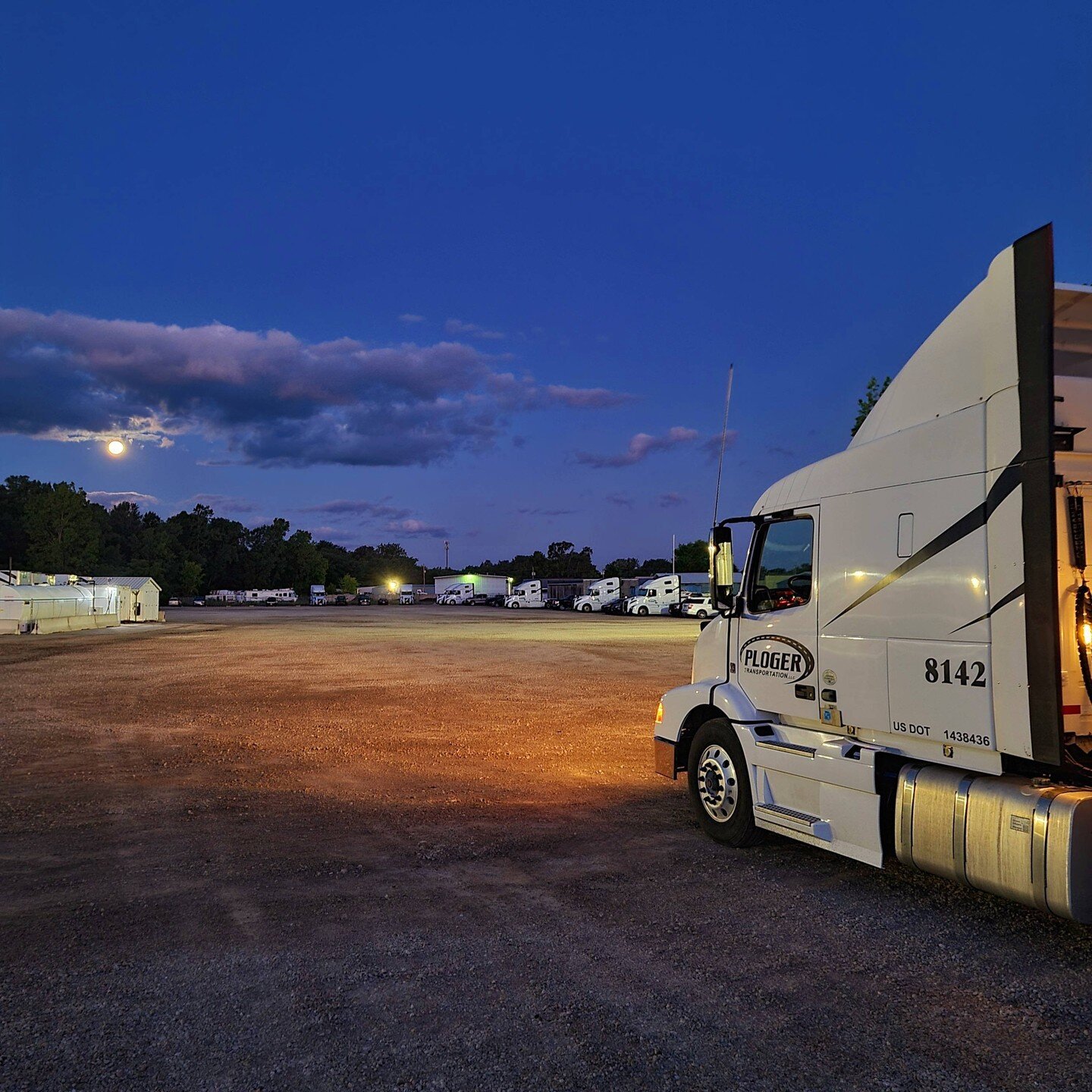 Goooood morning everyone! The weekend is almost here! Rich Carey is getting ready to roll!

Have a safe and wonderful Friday and a great weekend everyone!