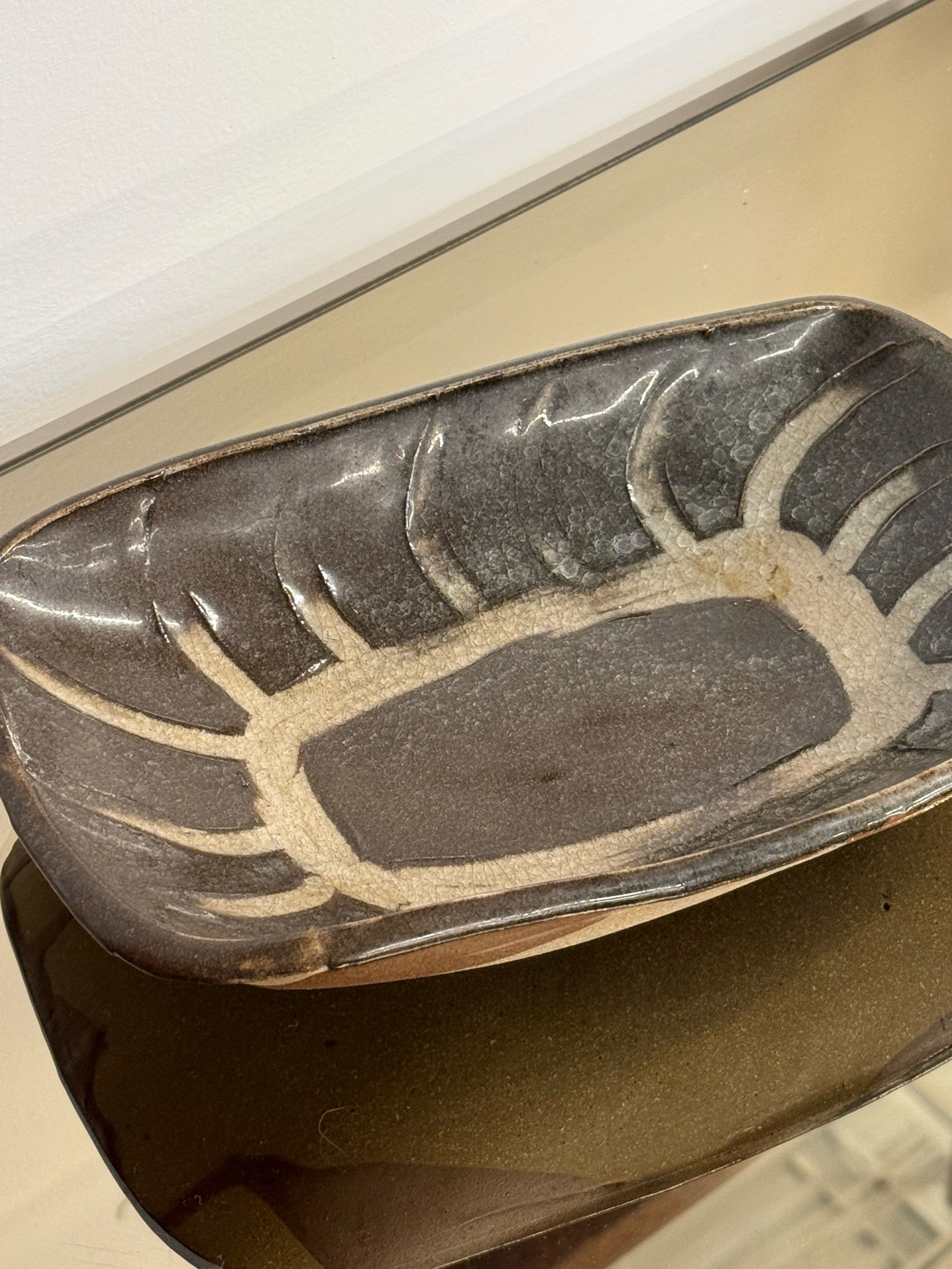 Photo of a neutral ceramic dish