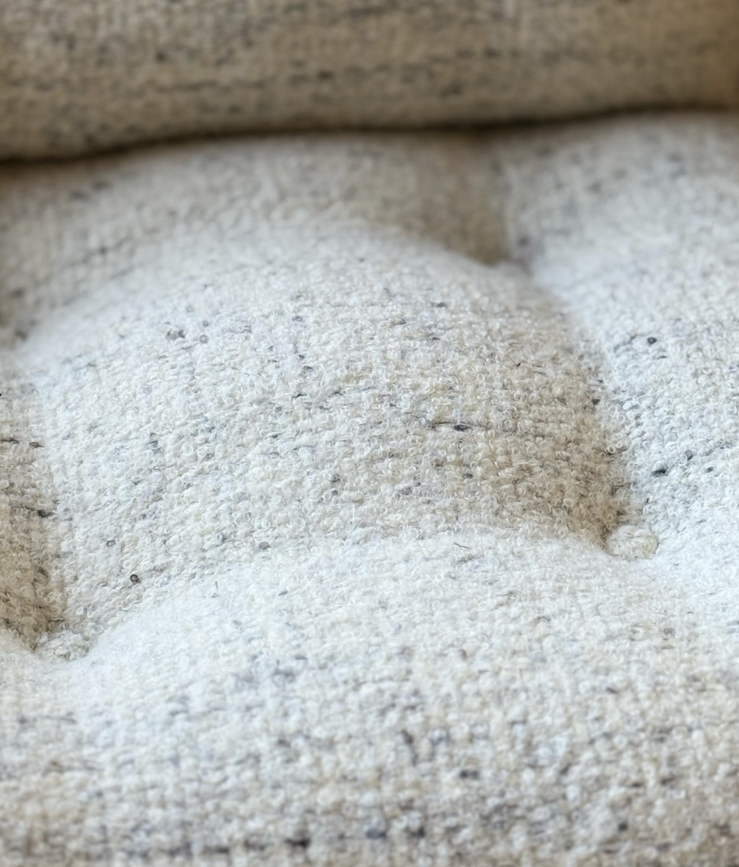 Reviving Classics: The Art of Reupholstering Mid-Century Furniture