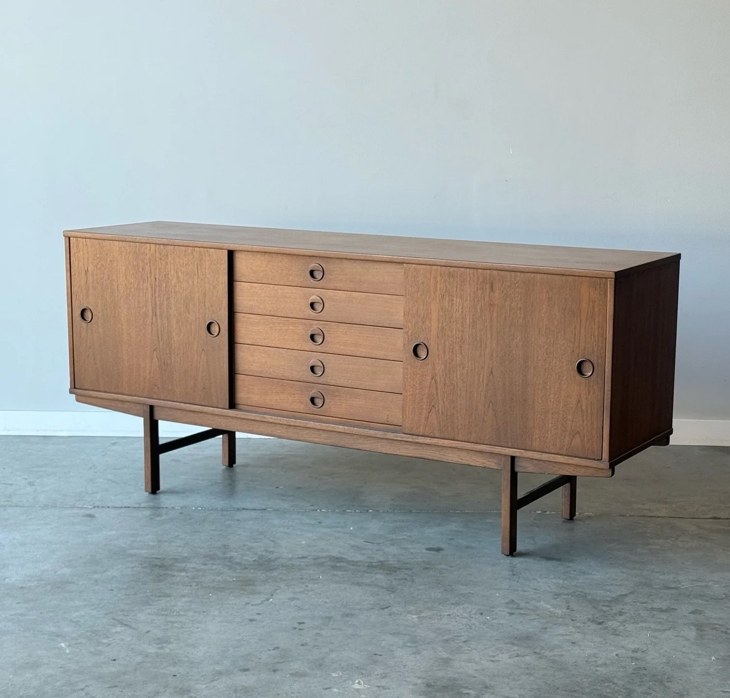 AVAILABLE ~ Mid-century &lsquo;Ulv&ouml;&rsquo; credenza designed by Yngve Ekstr&ouml;m for Dux, Sweden. 

Streamlined minimalist design with perfectly accented pulls. Warm walnut finish, which diverts from the usual light teak wood tone commonly use