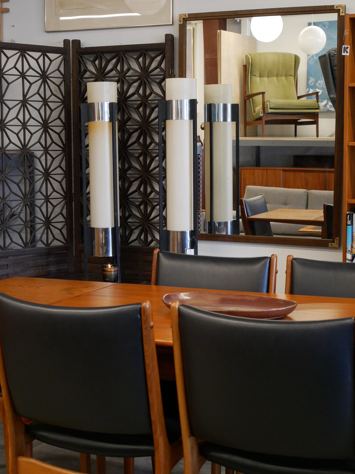 Thanks for visiting this weekend! Lots of new smalls and furniture items hitting the website. If you&rsquo;d like to check out a piece during the week, always feel free to hit us up for an appointment 🫶
&bull;
keelandcompany.com