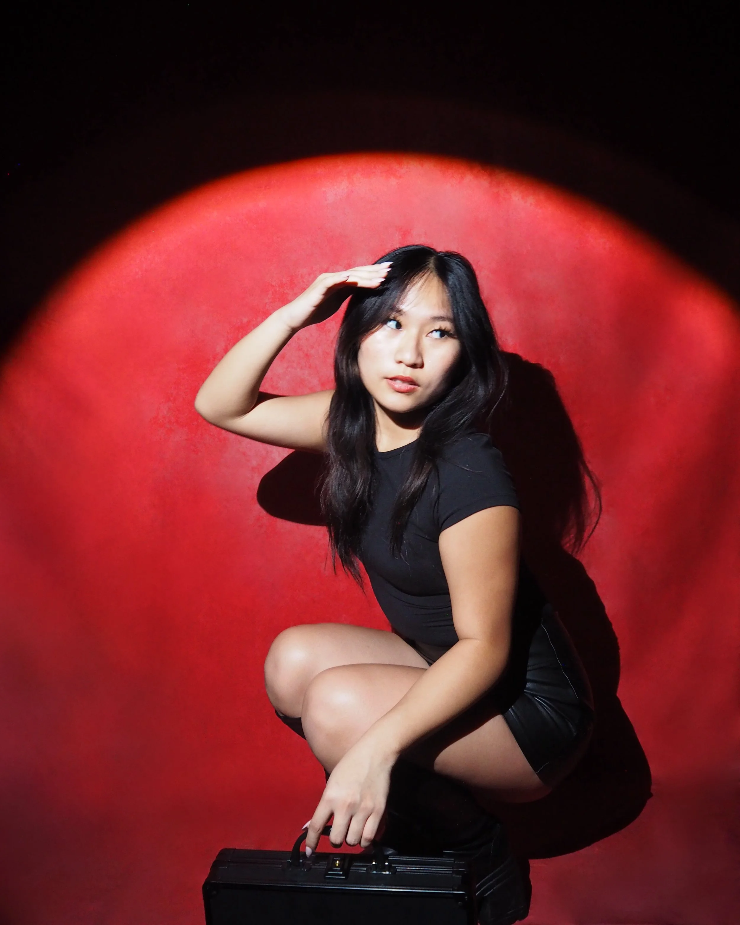 #220 Laura Vuong *Eternova*