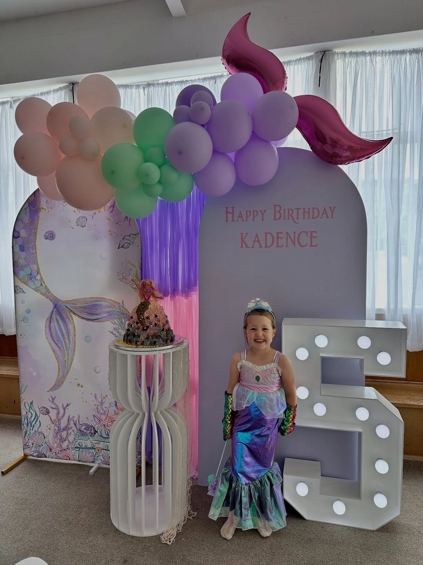 🧜&zwj;♀️✨ Shell-ebrating 5 magical years! 🫧

Happy 5th Birthday to our little mermaid, Kadence! 🌊💜
A day filled with sparkle, sea treasures, and endless waves of fun! 🐚🎂

Venue - @mkt_partyplace 
Cake - @criollodesignercakes 
Entertainment - Me