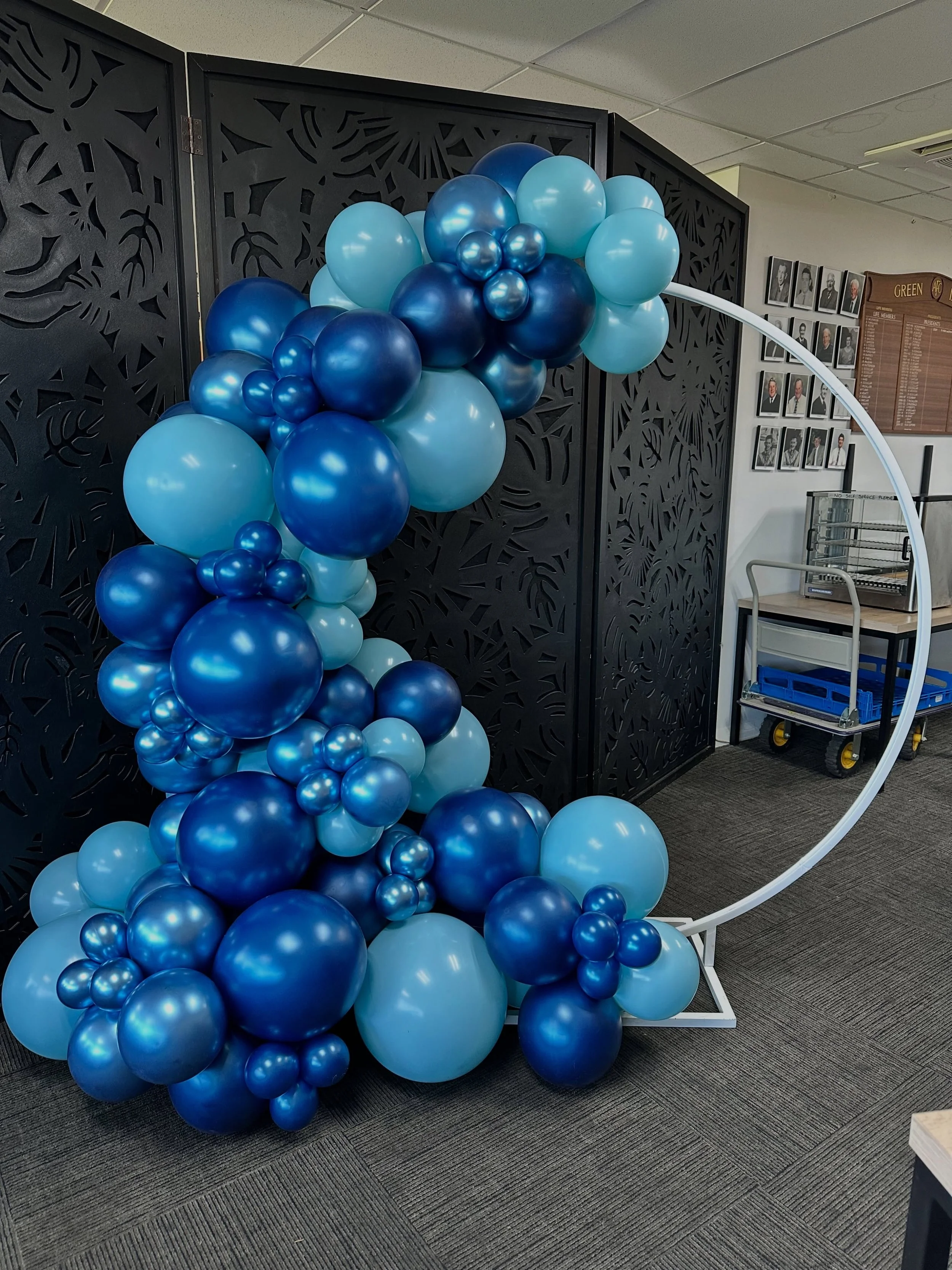 Blue skies, blue theme, and 3 legends celebrating 40 in style 💙☀️

Dunedin delivered the goods with an unreal day for a milestone celebration packed with good company, plenty of laughs, and an atmosphere that was hard to beat.

The blue setup looked