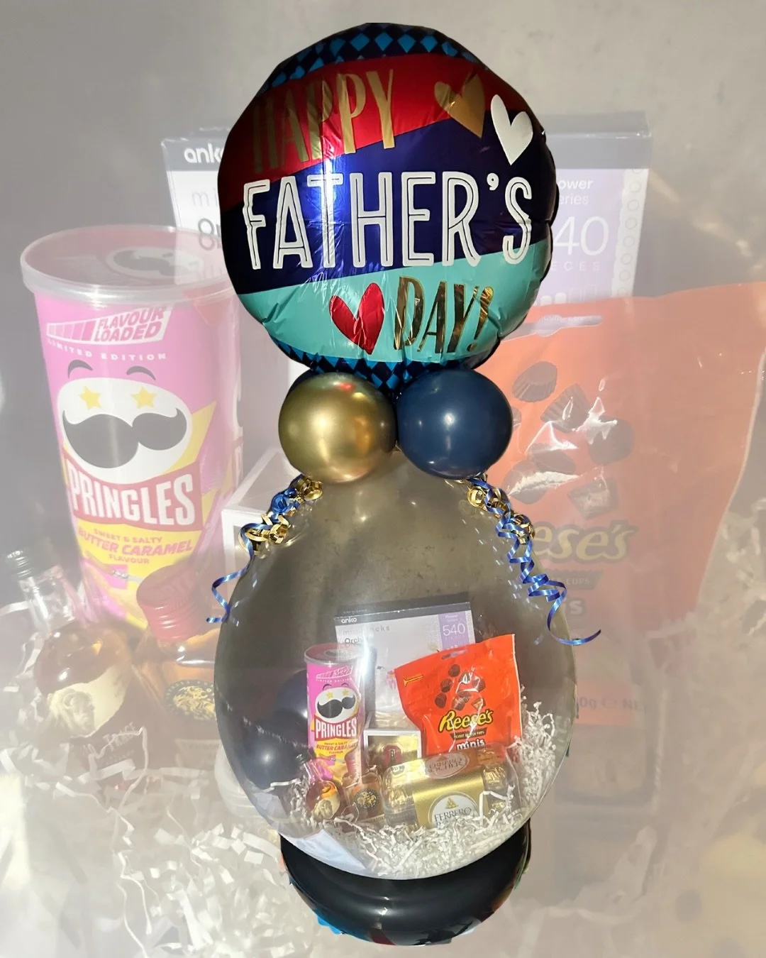 🎈 Two stuffed balloons headed out for Father&rsquo;s Day! 🎈

A little something special for two dads today. Hope they enjoy their balloons filled with goodies carefully selected by their loved ones.

And let&rsquo;s just say&hellip; these balloons 