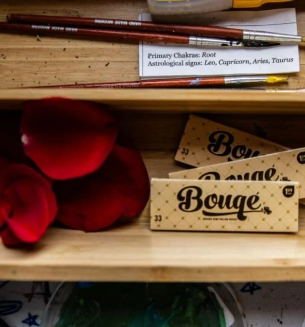 Bouqé Rolling Papers 1.25" - from $1.99 - "ELEGANJA" for 10% off