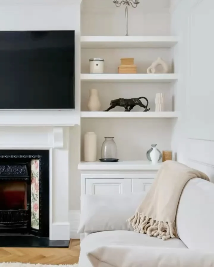 Step into this Stunning Living Room, where Historic Charm meets Contemporary Finesse. 🖤✨ The Rich Paneling, Period Fireplace, and Bespoke Joinery framing the Hearth create a space that feels both Classic and Fresh!

#VictorianCharm #TimelessInterior