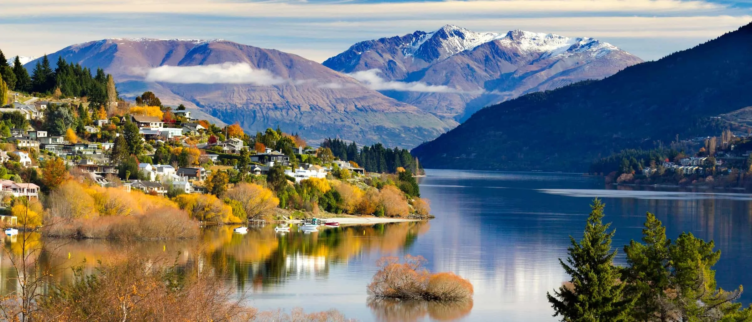 queenstown-view-day-autumn-scenery-7x3.jpg